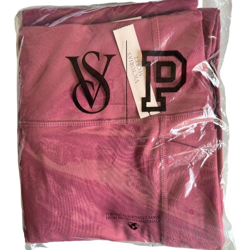 VICTORIA'S SECRET Essential High-Rise Pocket Leg, Large-Short - Picture 9 of 12